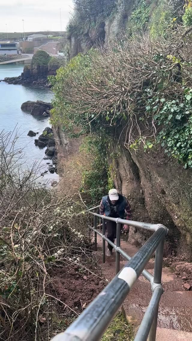 Coastal path from Ireland road trip